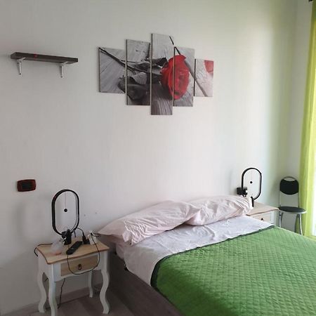 Romeo Apartment Gallarate Exterior photo